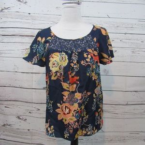 Modcloth blue floral crochet trim short sleeve top